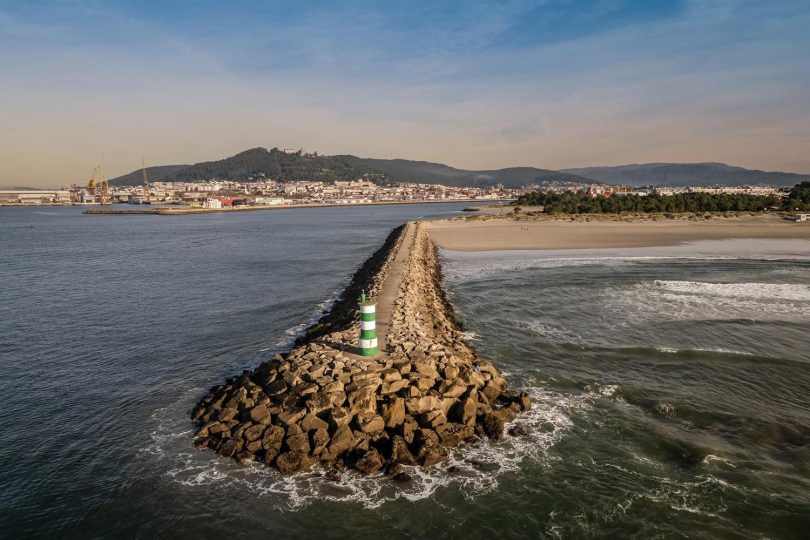 Portugal Active Cabedelo Beach Lodge - Heated Pool Viana do Castelo Exterior photo