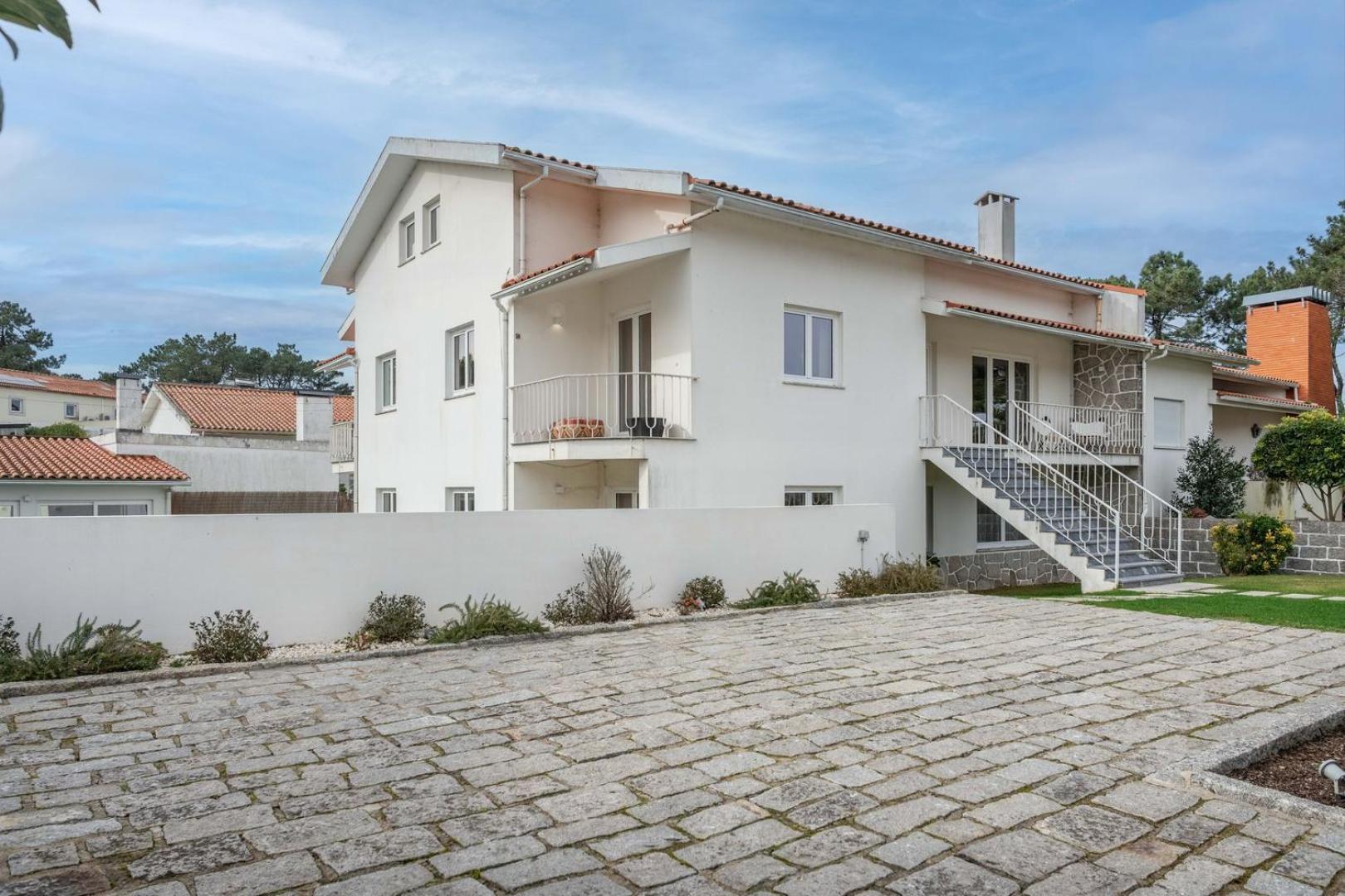 Portugal Active Cabedelo Beach Lodge - Heated Pool Viana do Castelo Exterior photo